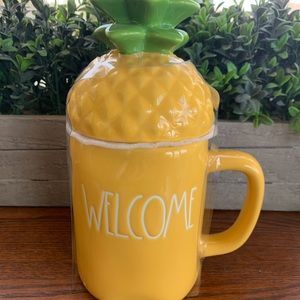 Rae Dunn Welcome Mug with Pineapple Topper